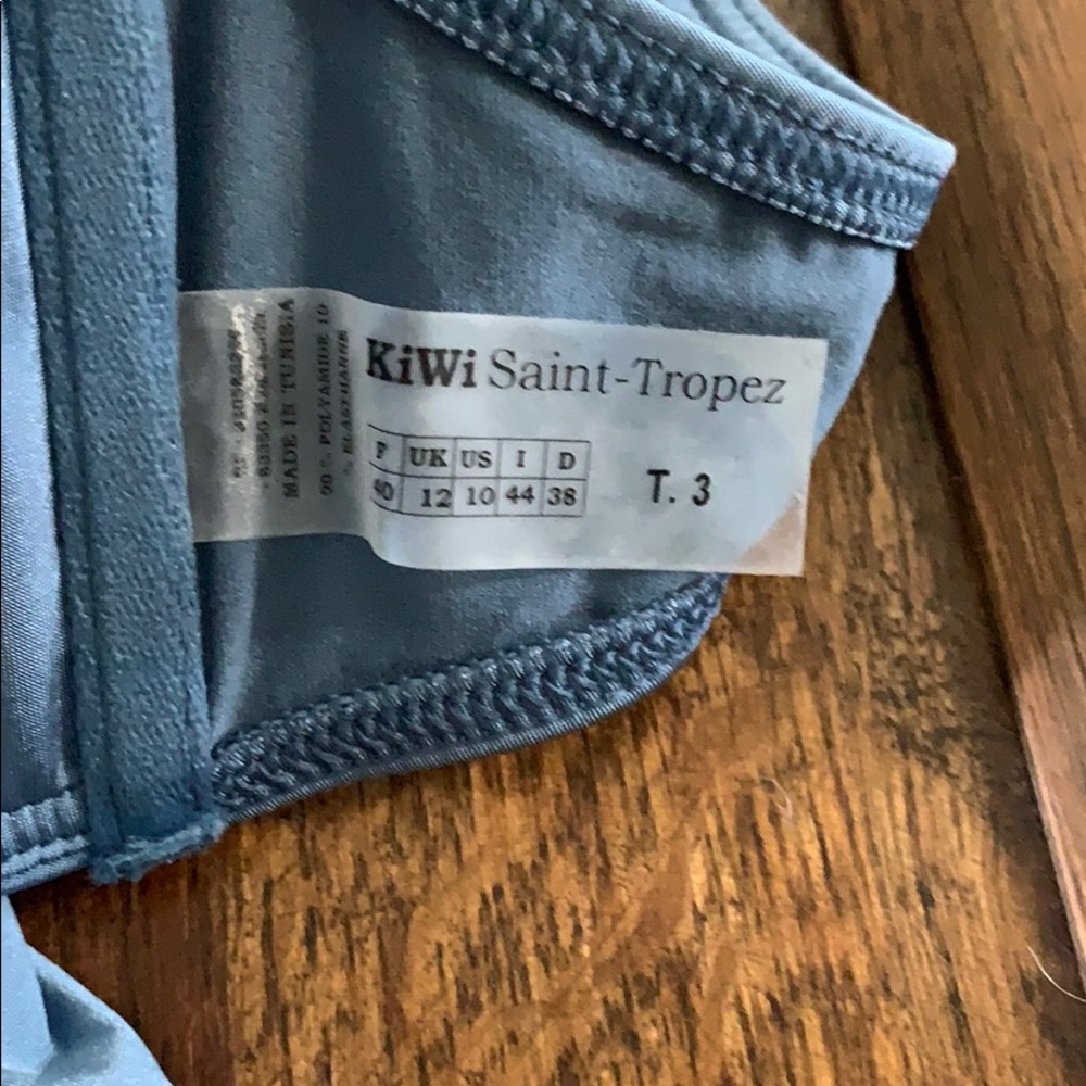 KiWi Saint-Tropez bikini. Top T 3. Bottom T 4 bathing suit. NEW - Picture 5 of 8